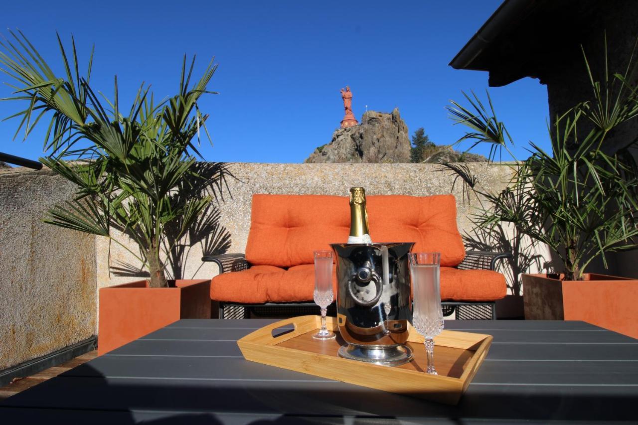 Les Cimes Du Puy-En-Velay Bed & Breakfast Le Puy-en-Velay Exterior photo